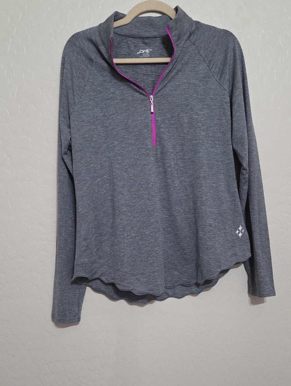 Jofit Scallop Gray Long-Sleeve Half-Zip Pullover with Purple Trim